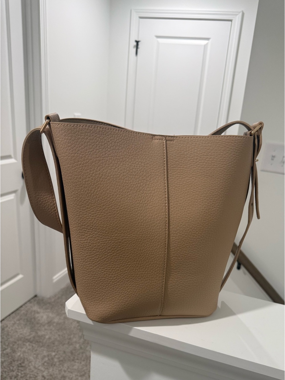 Classic Taupe Bucket Shoulder Bag - Women's Crossbody- EUC